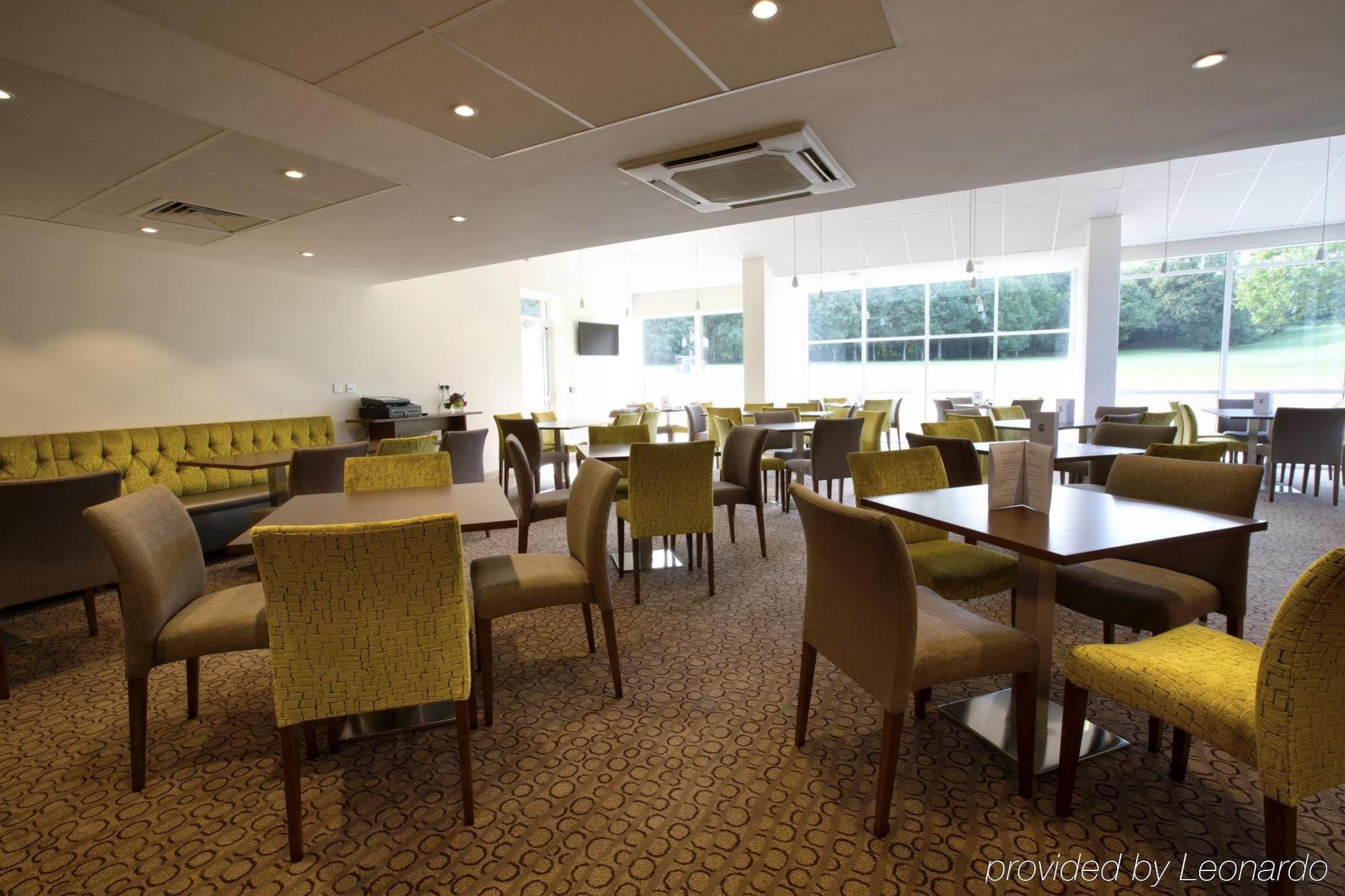 Sandford Springs Hotel And Golf Club Kingsclere Buitenkant foto